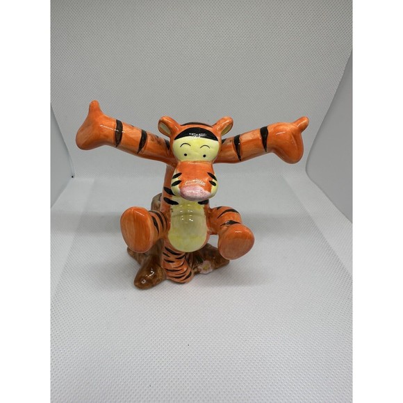 DISNEY  Winnie The Pooh TIgger ON A TREE STUMP  , 4” Tall With Piglet - Picture 2 of 7